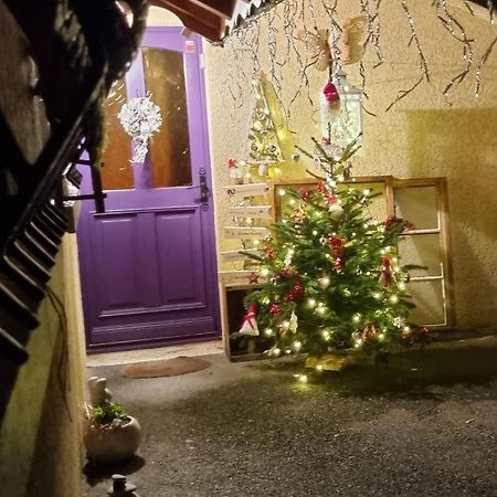 Comme A La Maison, Chambres Au Calme Verrens-Arvey Extérieur photo