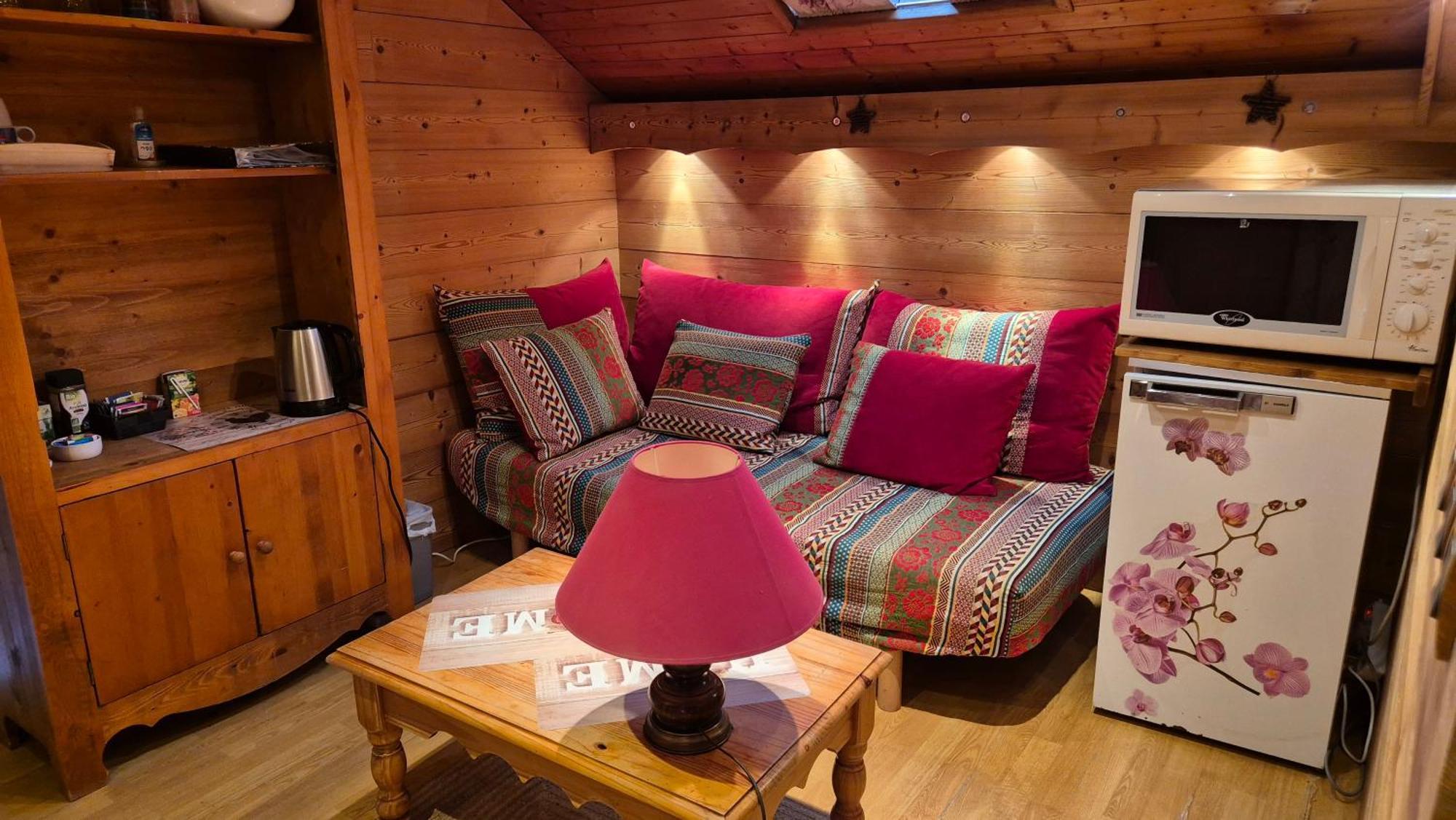 Comme A La Maison, Chambres Au Calme Verrens-Arvey Extérieur photo