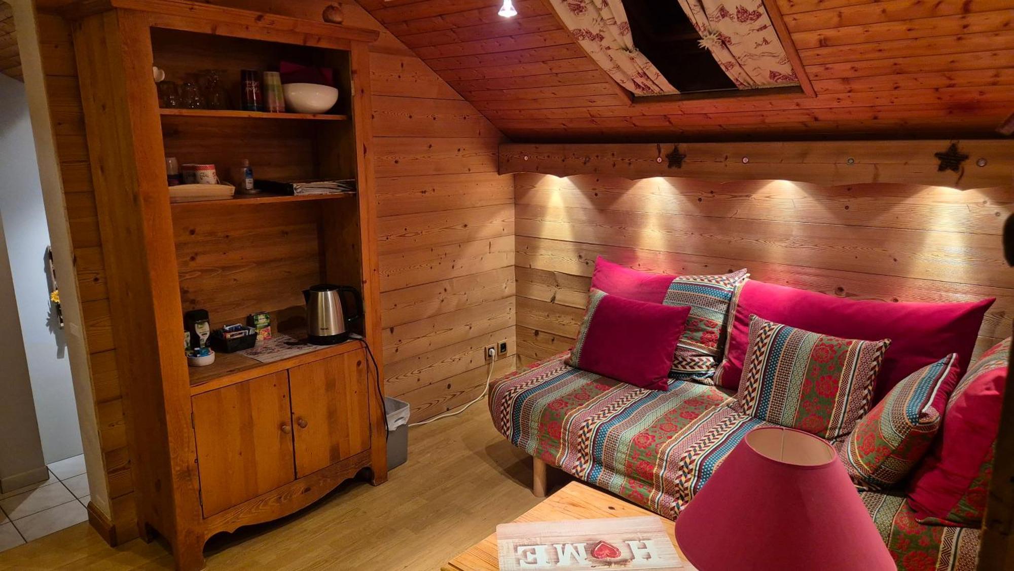 Comme A La Maison, Chambres Au Calme Verrens-Arvey Extérieur photo